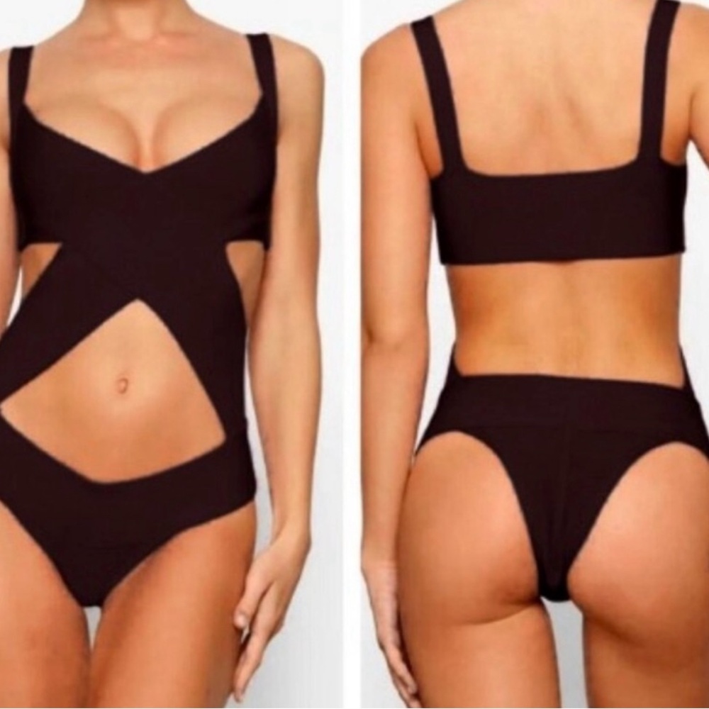 SKIMS NWT Women's Cut-Out One Piece Swimsuit XXS